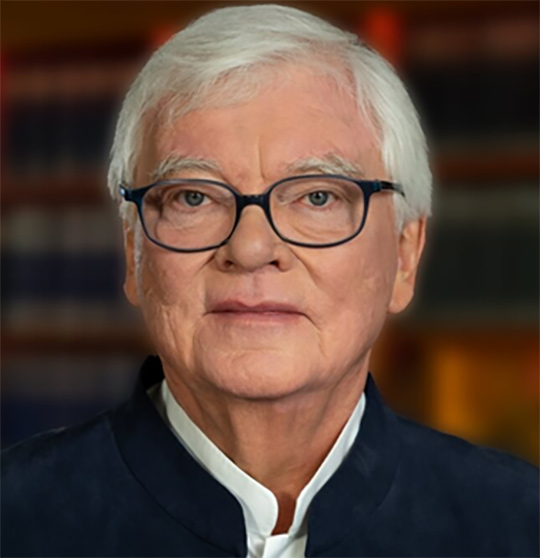 Prof. Bodo Hombach